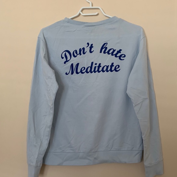 🦋2/$15🦋 Baby Blue Long Sleeve Tee - Picture 2 of 4